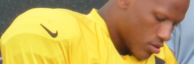 Ryan Shazier Update: Conflicting Reports Suggest Limited 