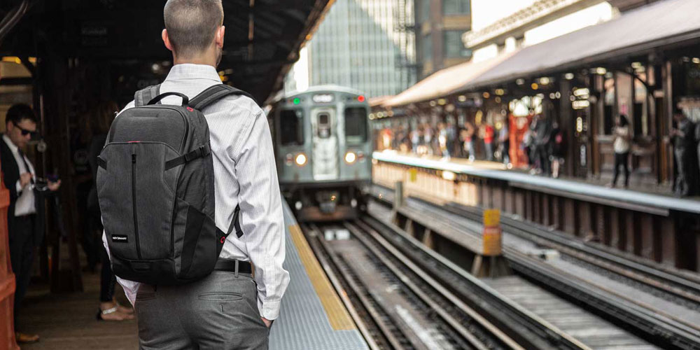 Upgrade Your Commute Bag With This Urban 21 Commuter Bag Inverse
