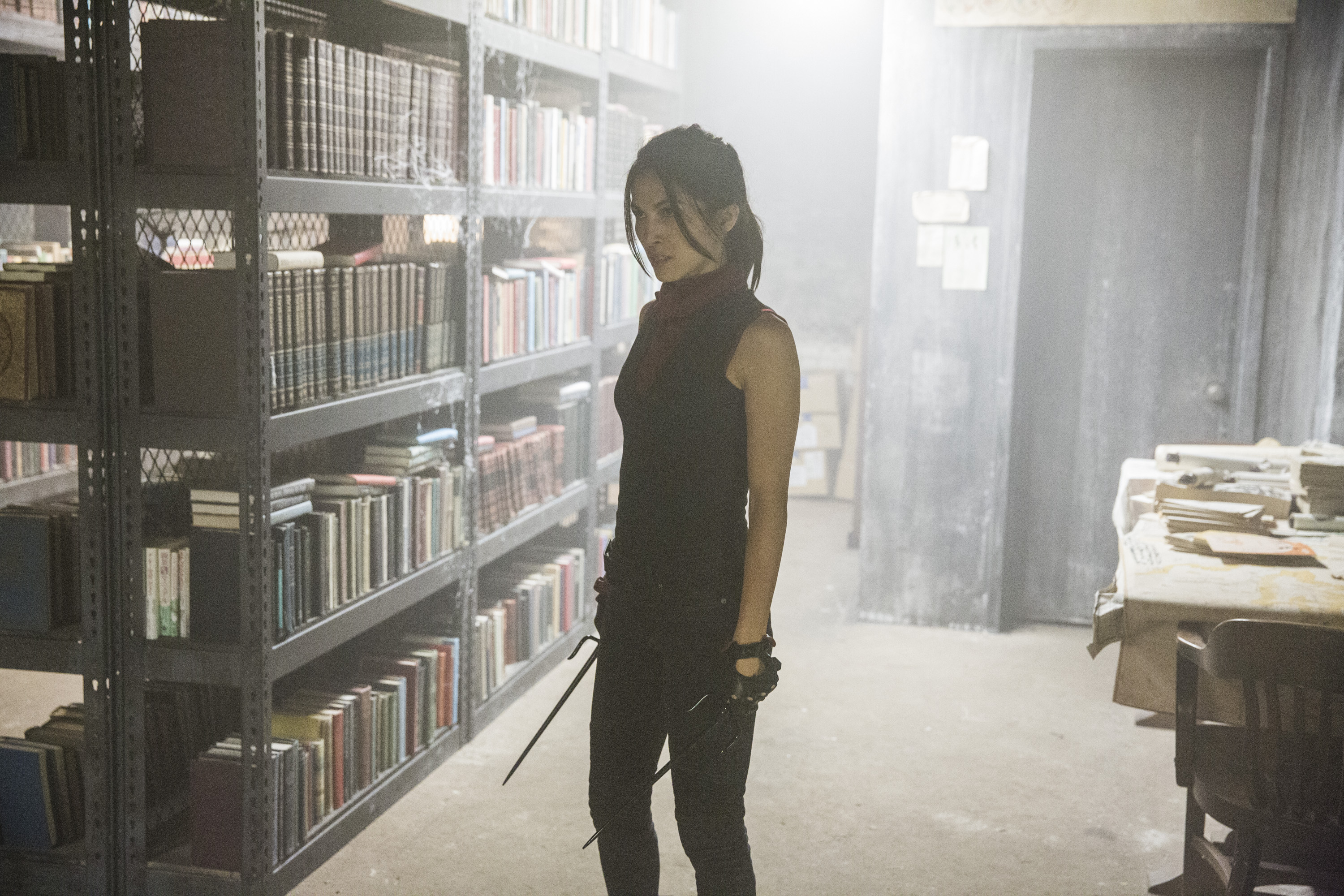 Elektra Rises From the Grave to Kick Ass on Marvel and Netflix&rsquo;s