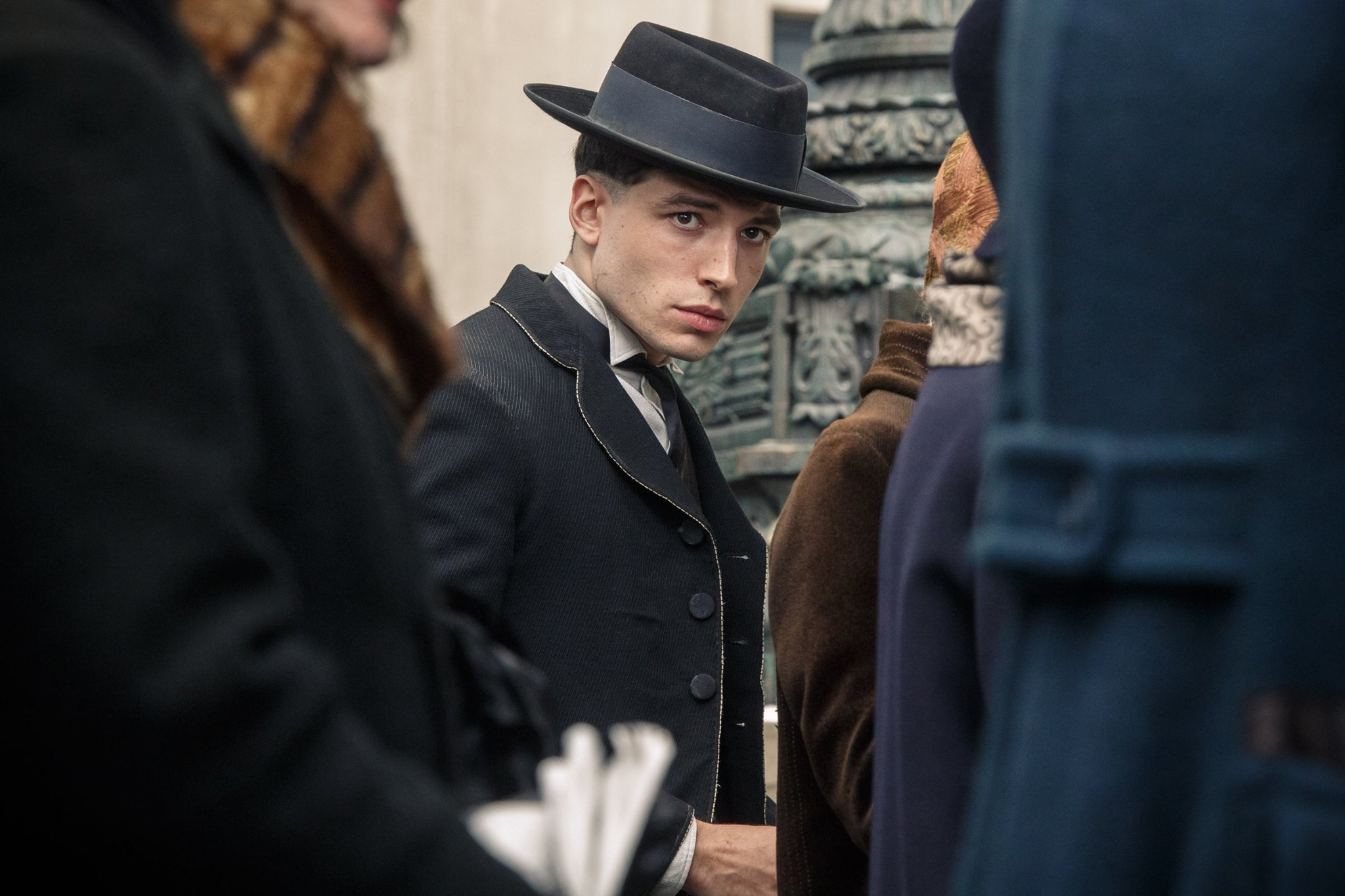 ezra miller fantastical beast ezra miller fantastical beast