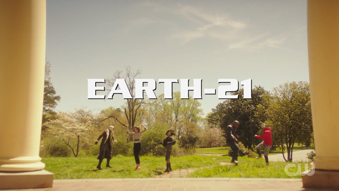 Doom Patrol DC Universe Arrowverse Crisis on Infinite Earths