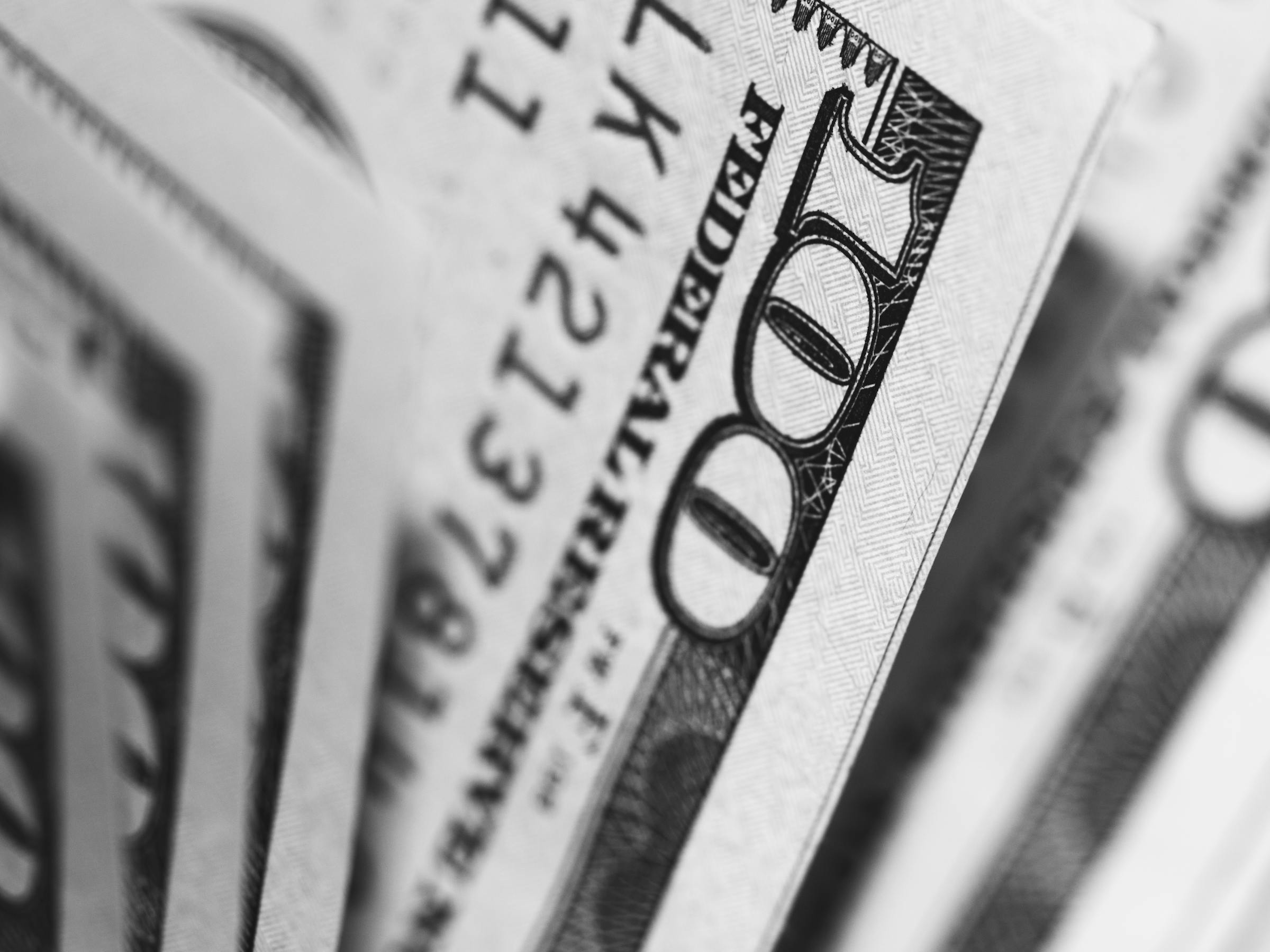 $100 bills