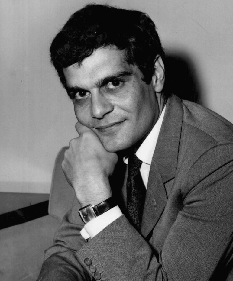 Omar Sharif and Bridge Understanding the Math Behind His Famed Hobby