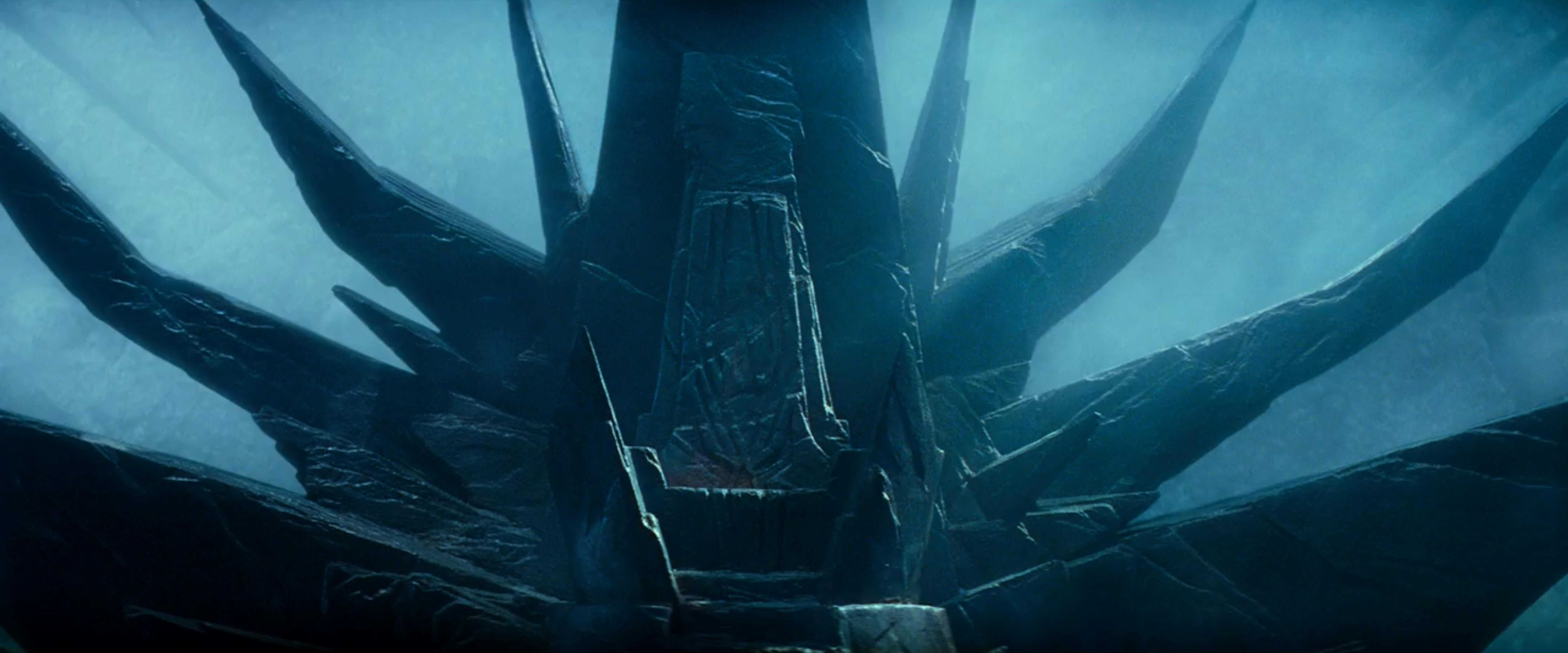 El trono oscuro Emperor-palpatines-new-throne-in-star-wars-the-rise-of-skywalker