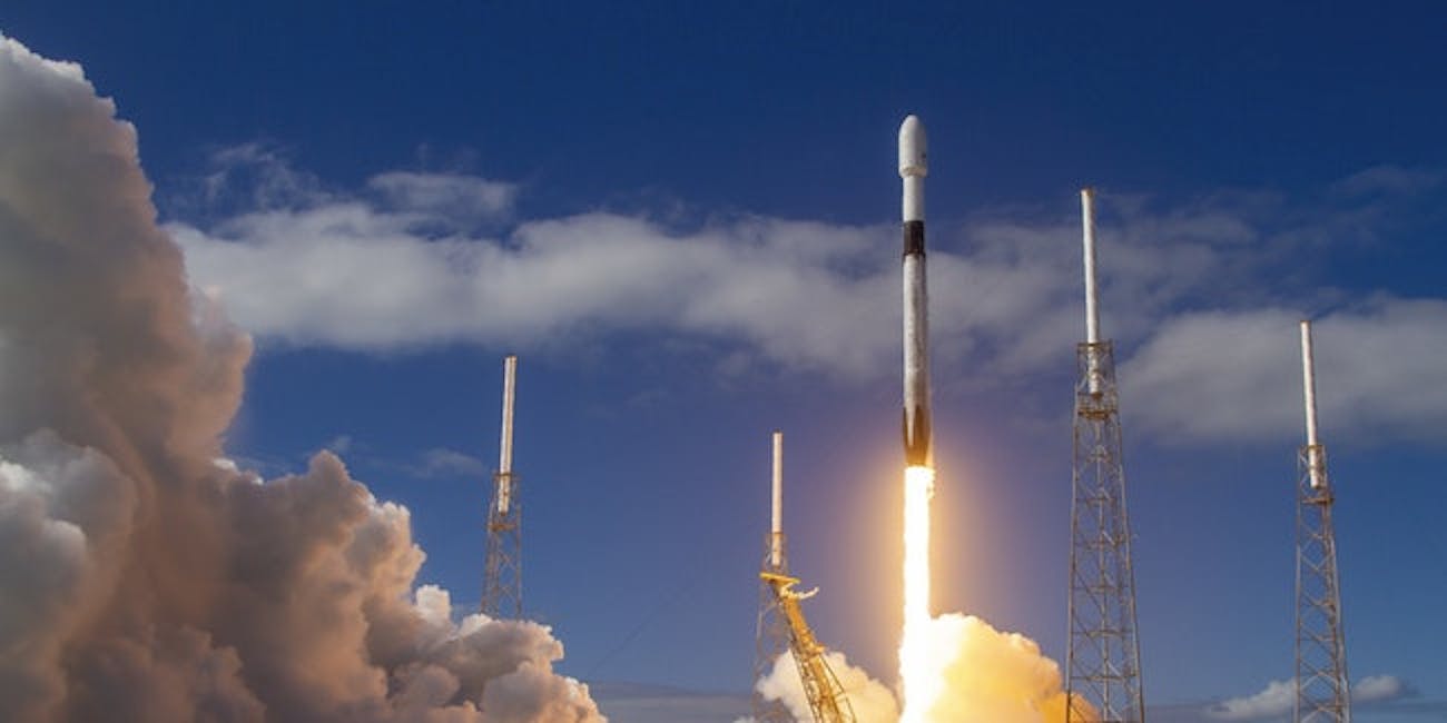 Musk Reads 5 incredible Starlink mission photos Musk Reads 5 incredible Starlink mission photos