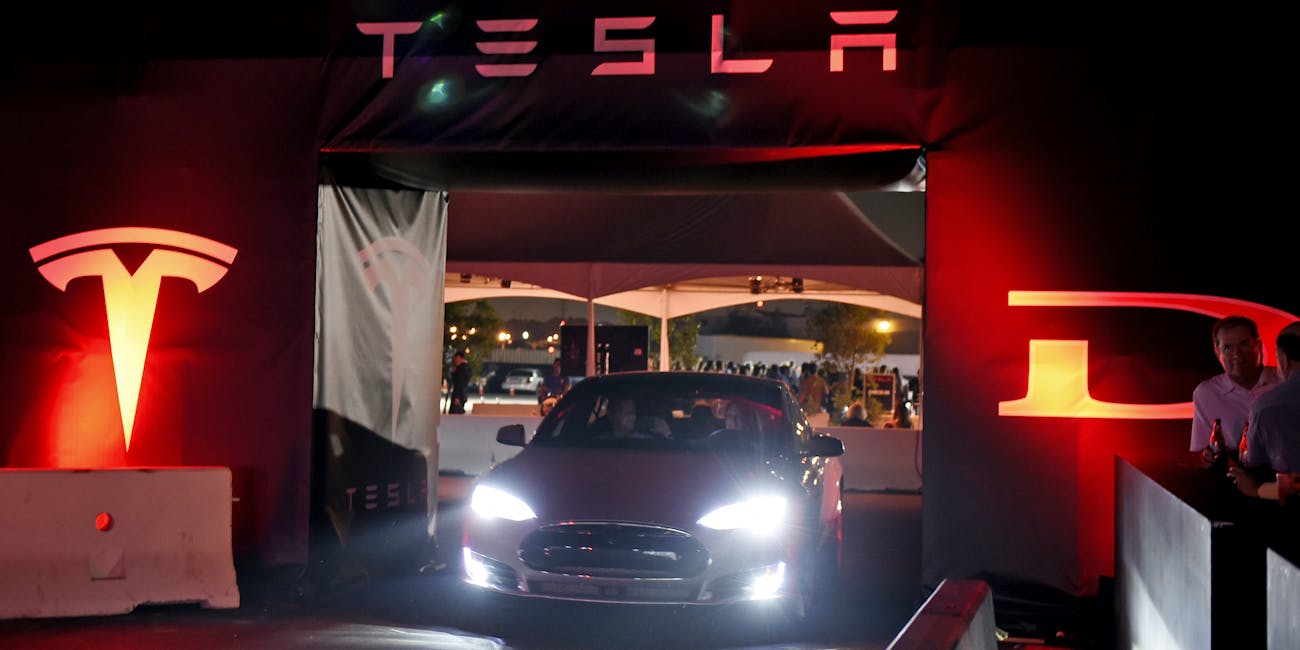 Elon Musk Says Tesla will roll out Autopilot 8.1 in a few weeks.