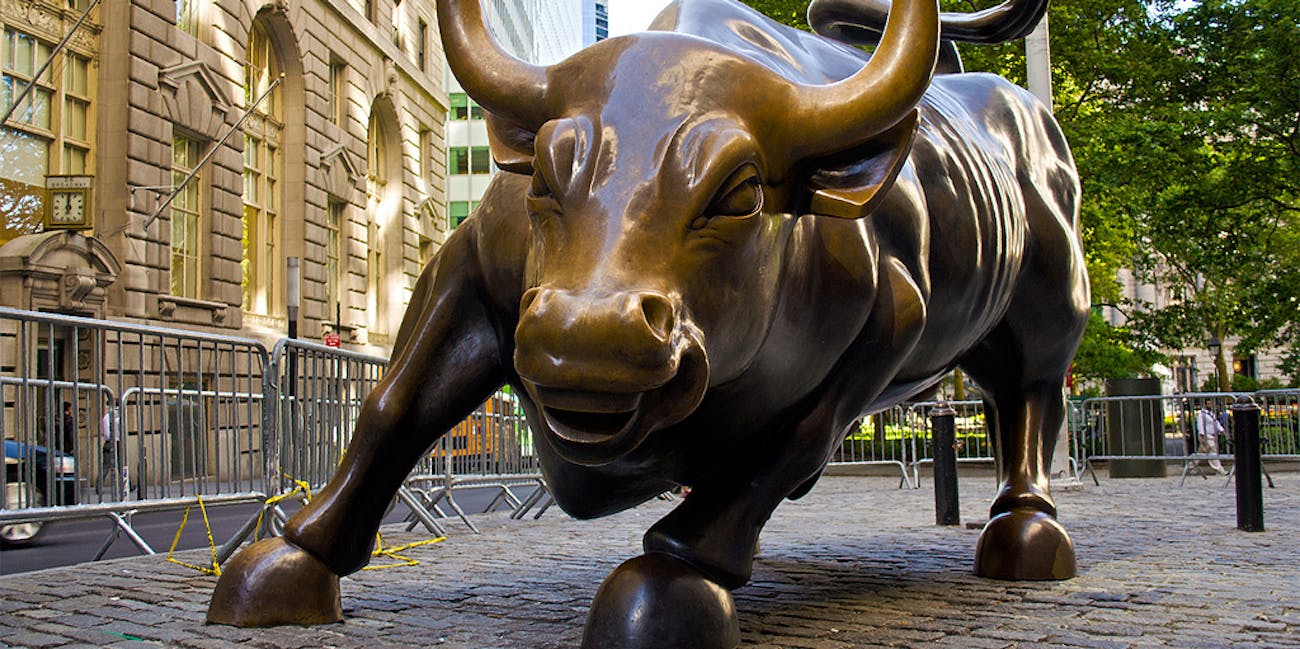 Bull Wall Street banks green energy renewable commitment socially responsible investment impact