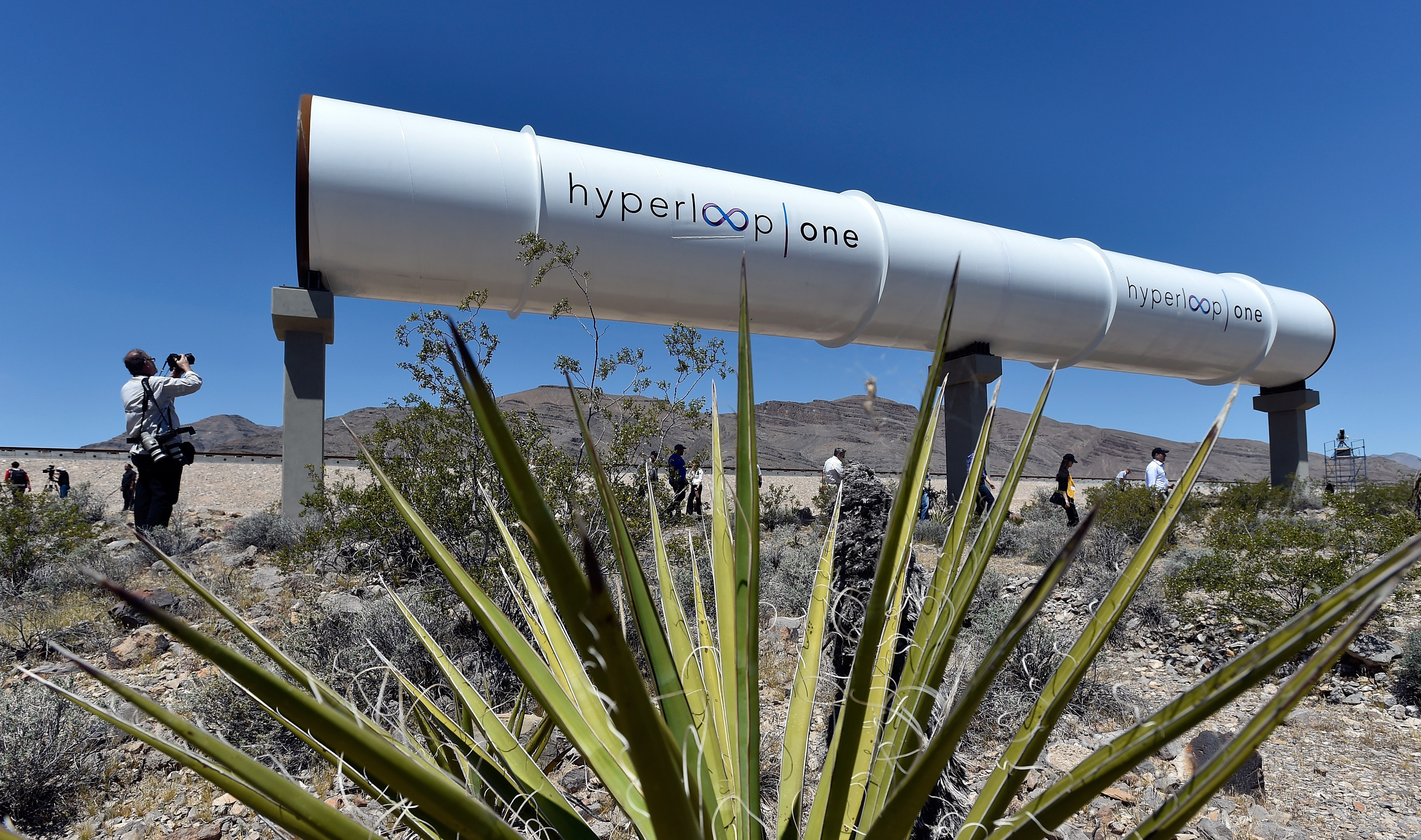 Hyperloop One Teases Big Dubai Announcement On November 8 | Inverse