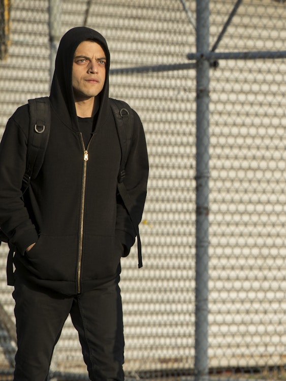 'Mr. Robot' Recap: Elliot Loses It | Inverse