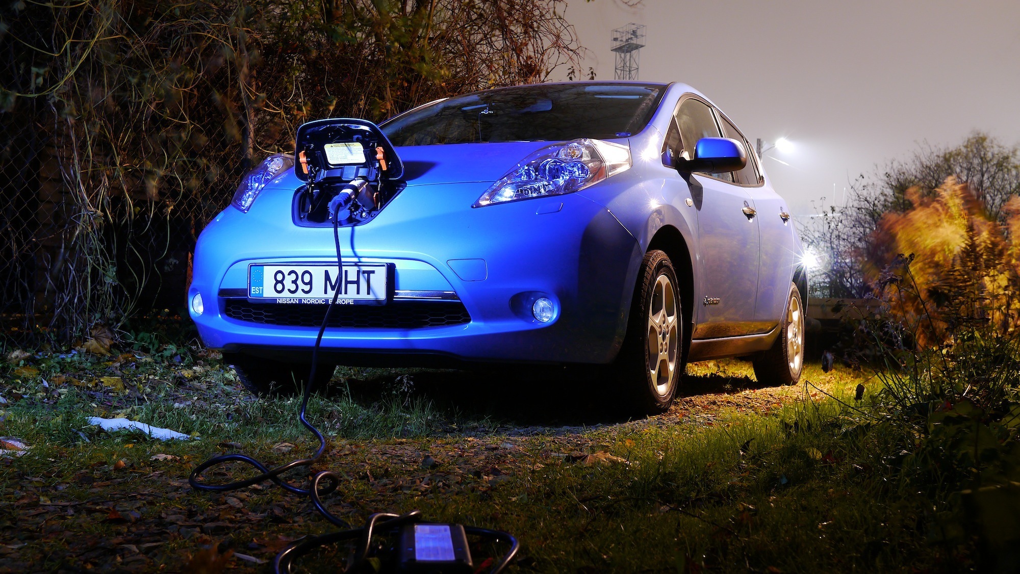 How Do Electric Vehicle Tax Credits Work A Yst Says To How Do Electric Vehicle Tax Credits Work A Yst Says To Take Advantage Inverse