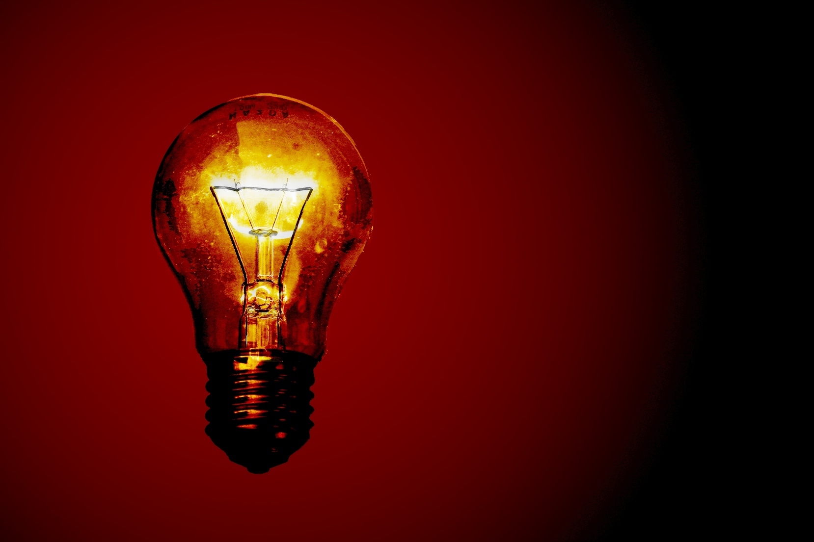 albert einstein speed of light theory of general relativity physics wrong