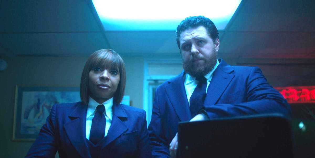 'Umbrella Academy's Best Fight Scene Took "Months" to Get ...