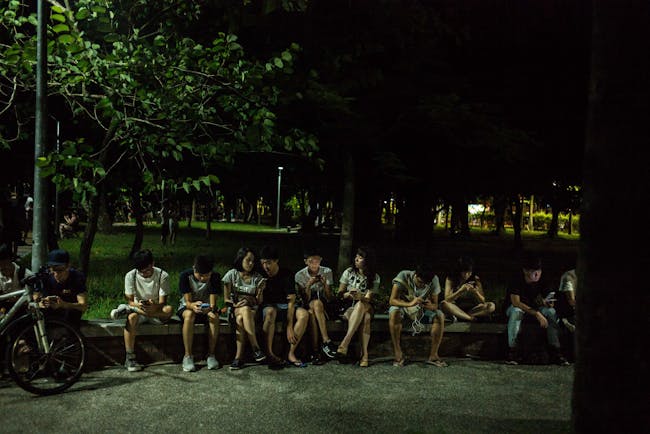 TAIPEI, TAIWAN - AUGUST 07: People play Pokemon Go on their smartphones on August 7, 2016 in Taipei, Taiwan. 'Pokemon Go,' which has been a smash-hit across the globe was launched in Taiwan on 6th August. Since its global launch, the mobile game has been an unexpected megahit among users who have taken to the streets with their smartphones. (Photo by Billy H.C. Kwok/Getty Images)