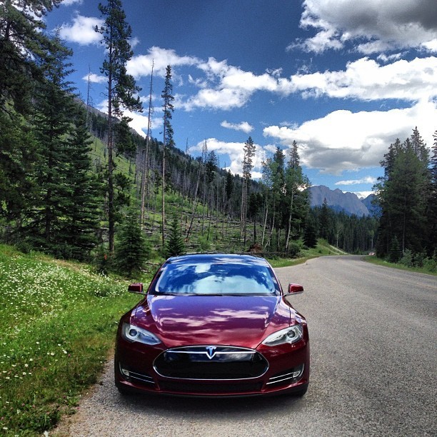 Can Teslas Autonomous Cross Country Road Trip Still Happen
