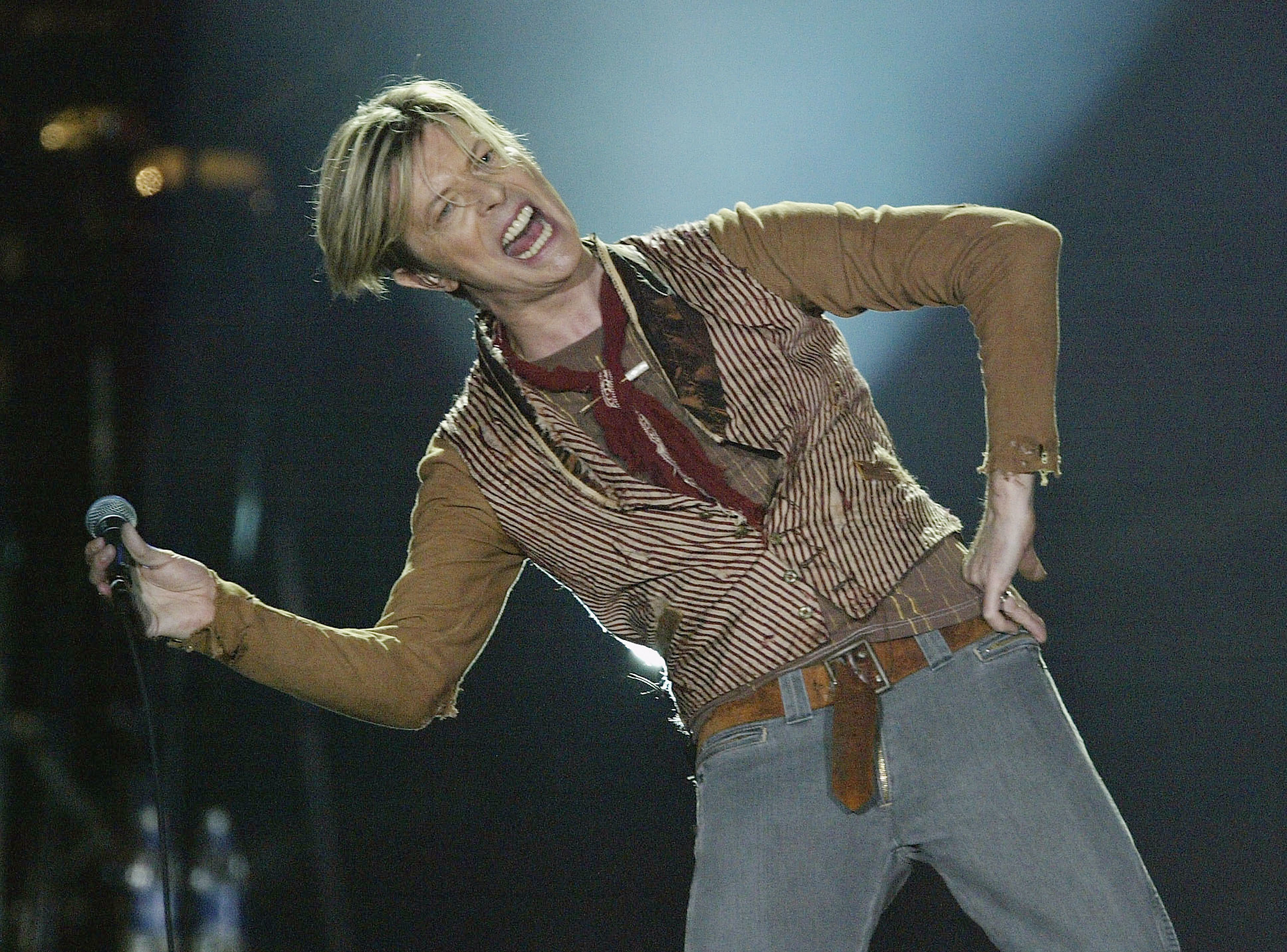 From Ziggy Stardust to Young Thug: A Brief History of Musicians ...
