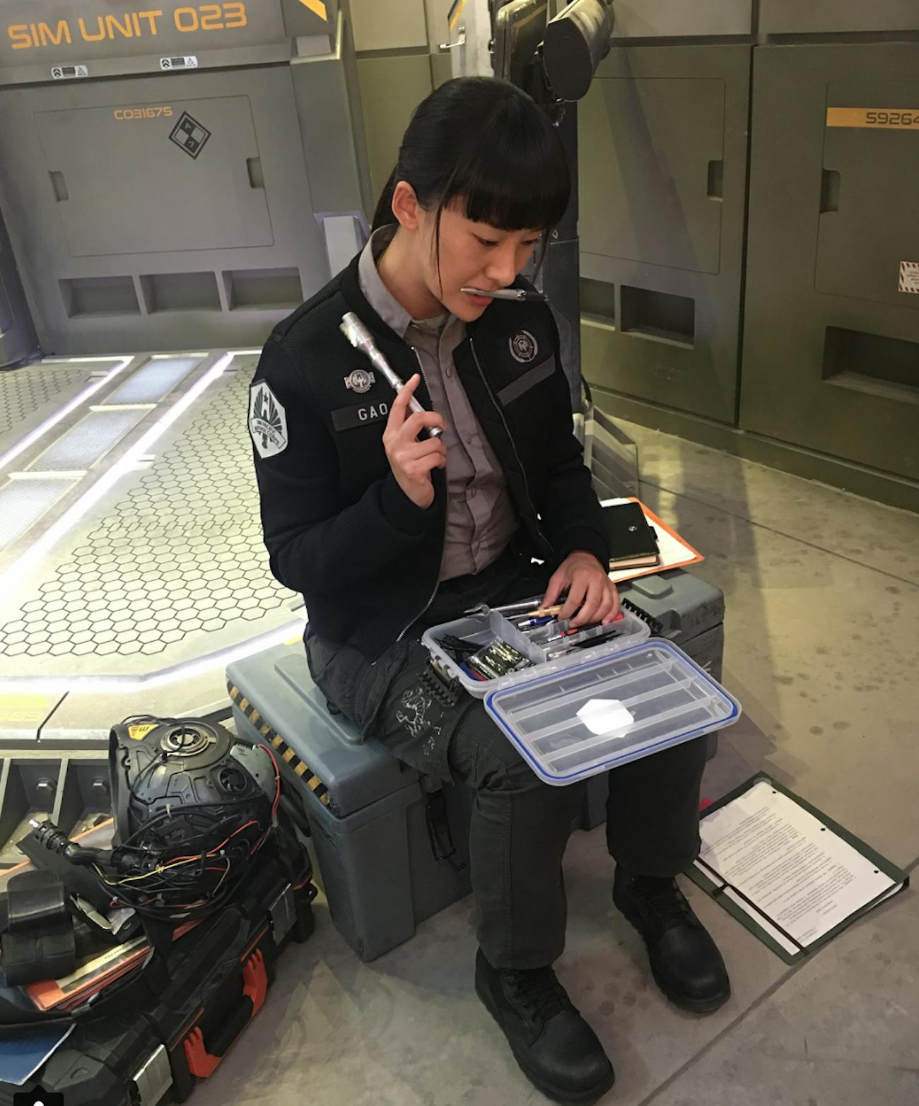 Lily Ji on the set of 'Pacific Rim: Uprising".