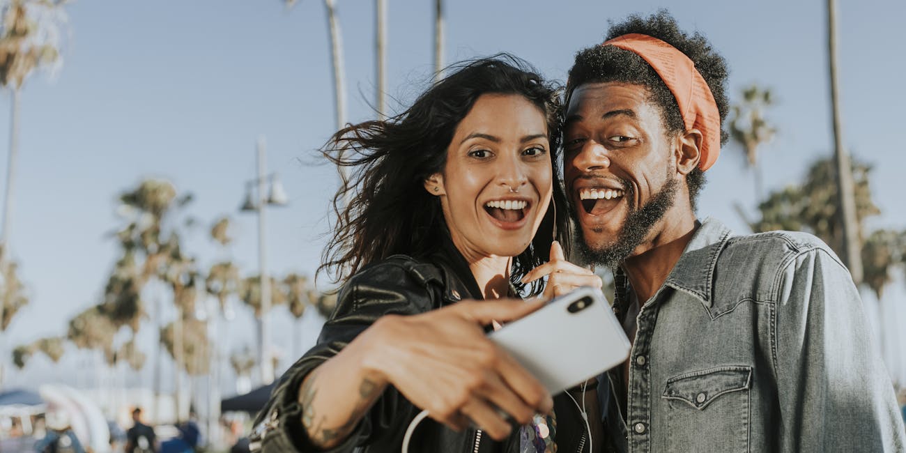 xs selfie controversy