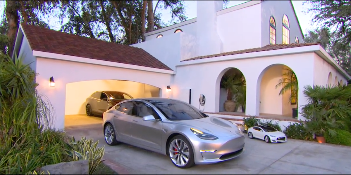 Elon Musk Says Tesla Will Start Selling Solar Roof Tiles in April | Inverse