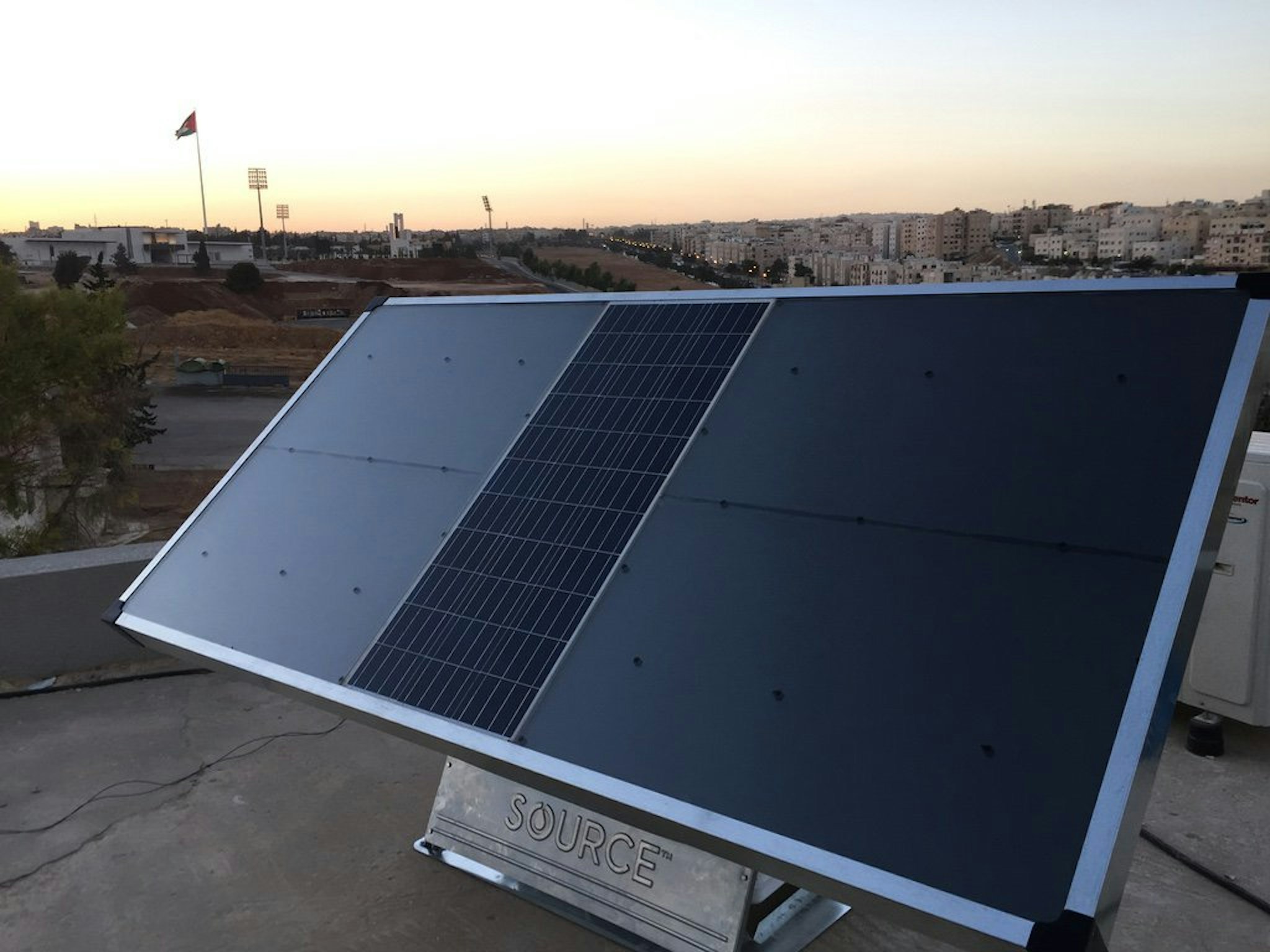 Zero Mass Water Uses Solar Panels to Provide Clean H2O Inverse