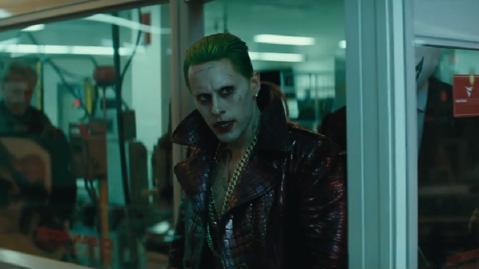 Suicide Squad Harley Quinn Joker Kiss