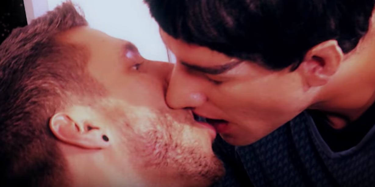 Gay Bones Porn - Star Trek' Gets Porn Parody Where Kirk, Spock, Bones, and ...