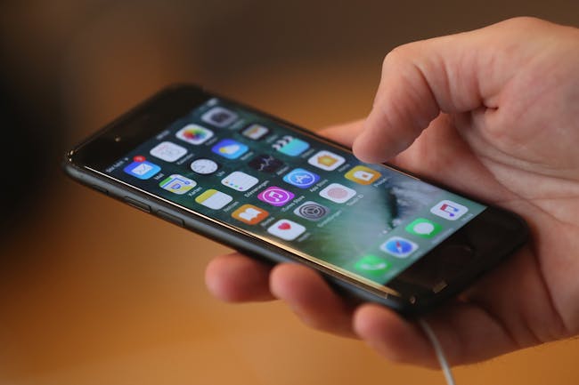 Apple iPhone 7