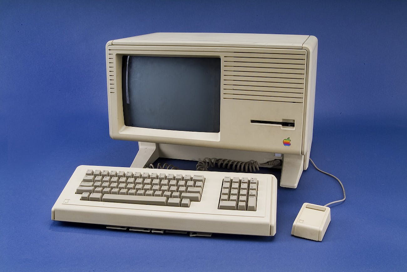 Apple's Historic Lisa Computer was Born 35 Years Ago Today Inverse