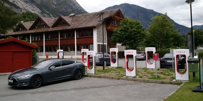 Musk Reads Is A Tesla Model S Refresh Coming Inverse