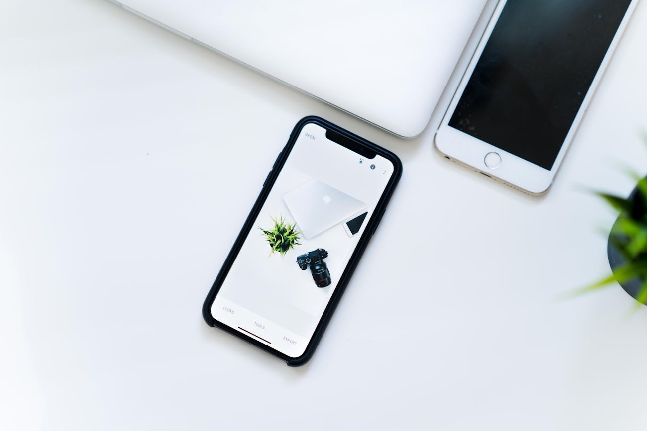 The iPhone X features a relatively thin bezel.