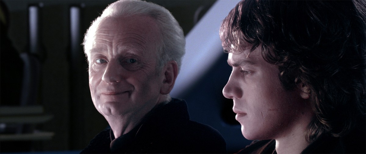 https://fsmedia.imgix.net/6d/83/a0/ce/8453/4616/86b9/b00212b7ff2f/palpatine.jpeg?crop=edges&fit=crop&auto=format%2Ccompress&dpr=2&h=325&w=650