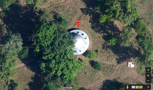 15 Google Maps Images That Seem To Freak People Out Dutifully Debunked   Imagename 136404764700702601jpg 