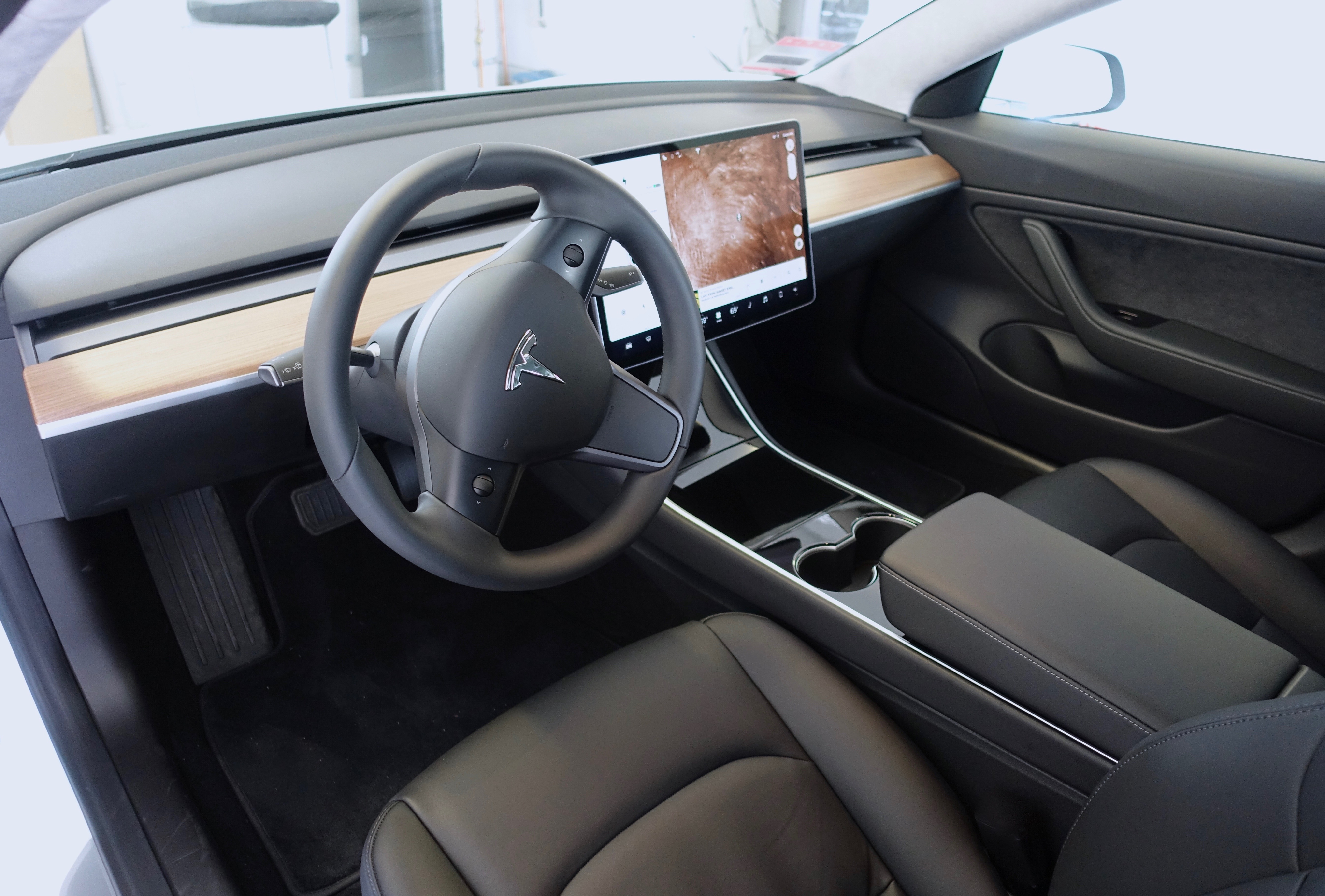 Tesla Elon Musk Reveals Key Details About Performance Model