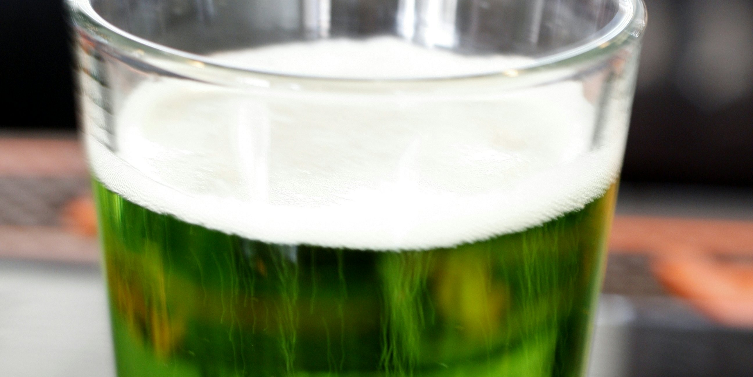 How to Make Green Beer for St. Patrick's Day in 10 Minutes Inverse