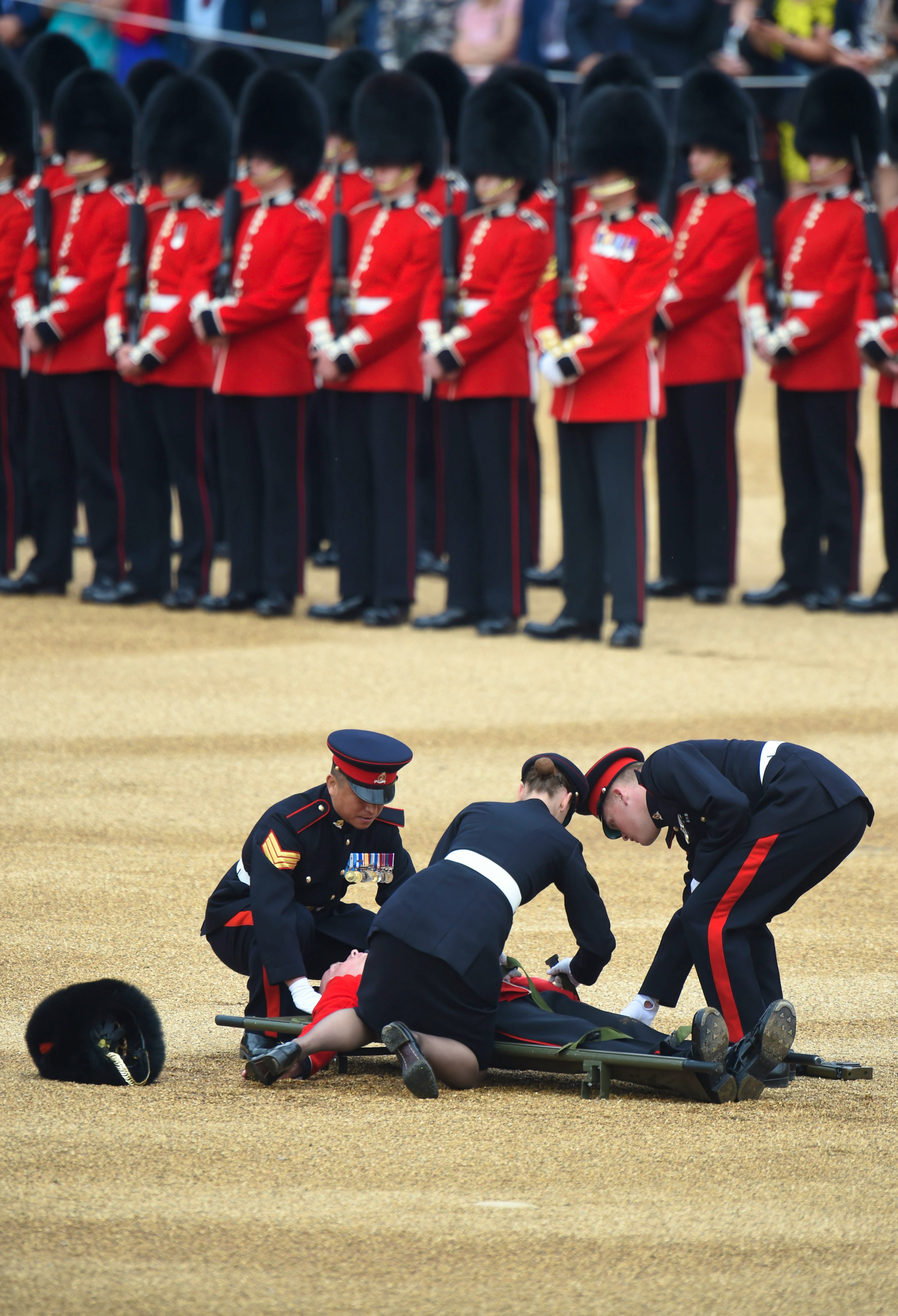 Guardsman Faints During Queen's Birthday Here’s Why Inverse
