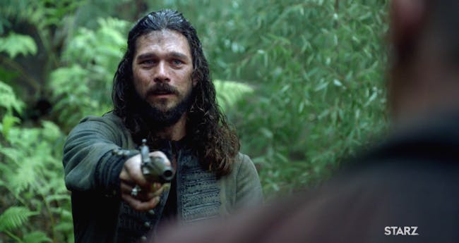 Luke Arnold as John Silver and Toby Stephens as James Flint in the 'Black Sails' series finale