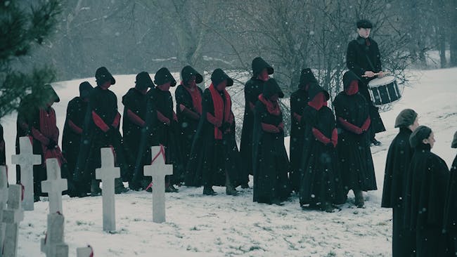 A Handmaid funeral in 'The Handmaid's Tale' Season 2