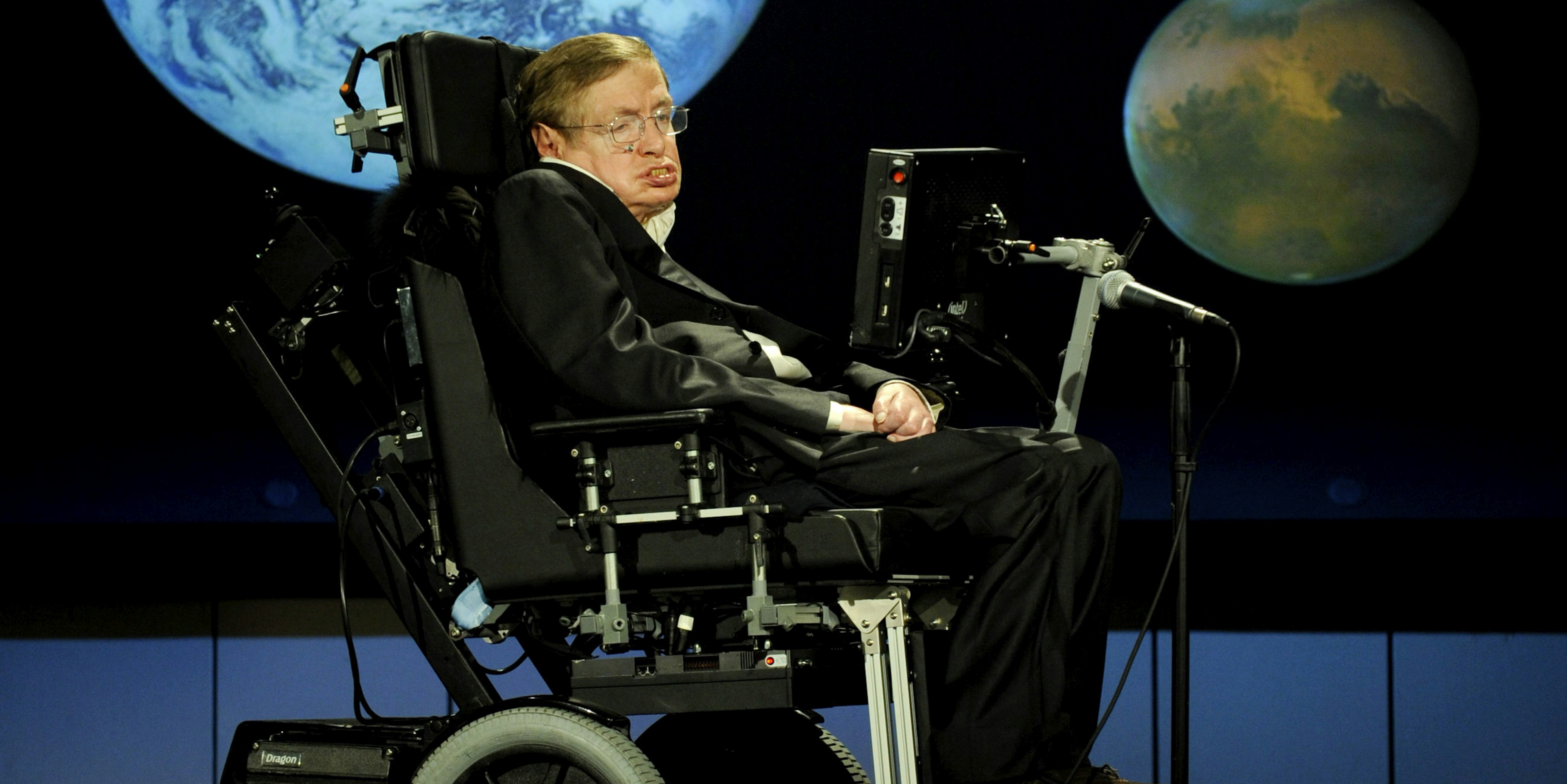 Stephen Hawking NASA 50th (200804210001HQ)
