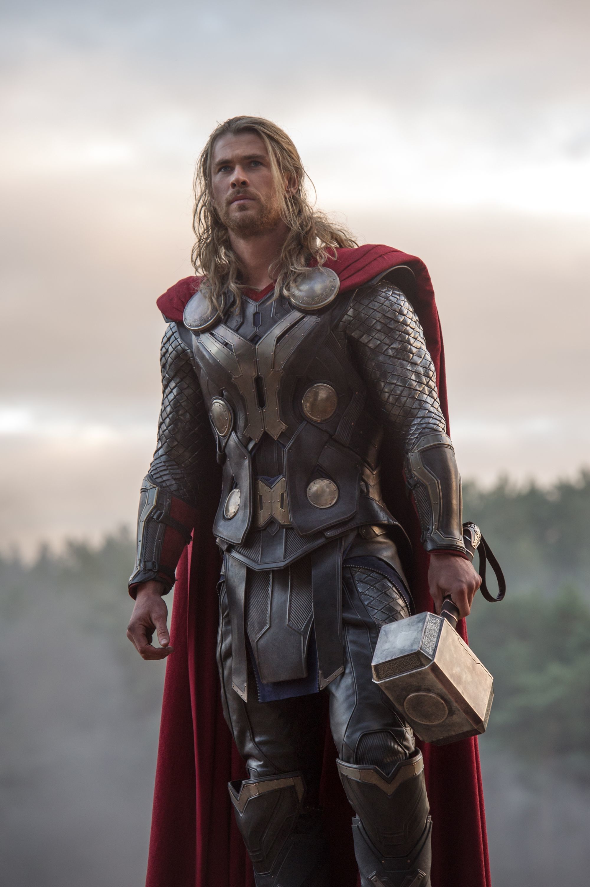 chris-hemsworth-as-thor.jpeg