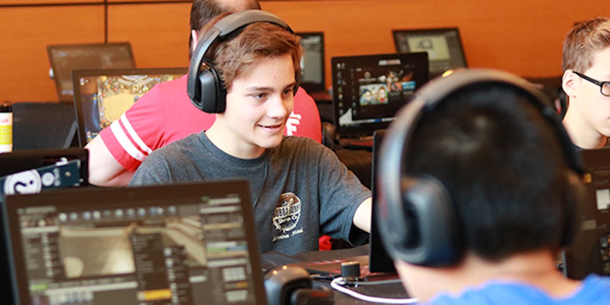 how to like fortnite - id tech teaches students how to build a battle royale game just like fortnite  id tech teaches students how to build a battle royale game just like fortnite - how to like fortnite