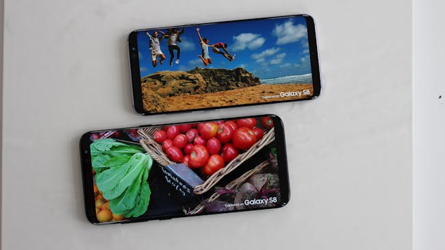 Samsung Galaxy S8 and S8 Plus smartphones.