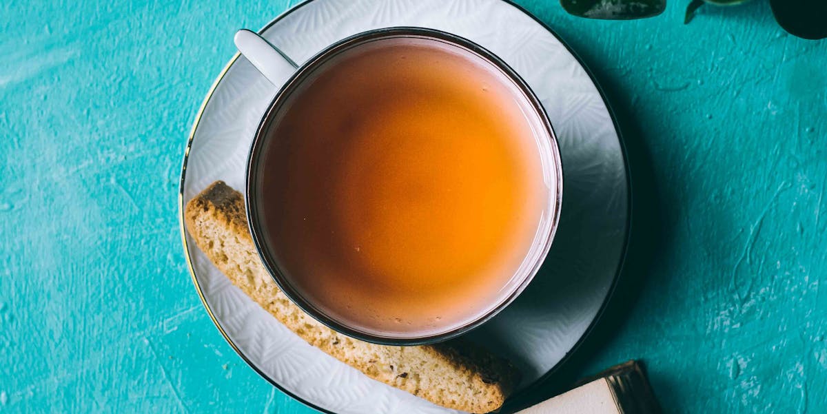 Scientists have found a new benefit of drinking tea for the brain - Inverse thumbnail