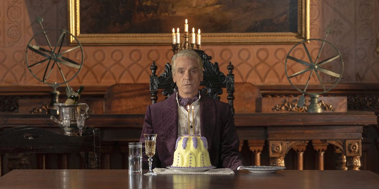 watchmen hbo theories spoilers jeremy irons ozymandias veidt