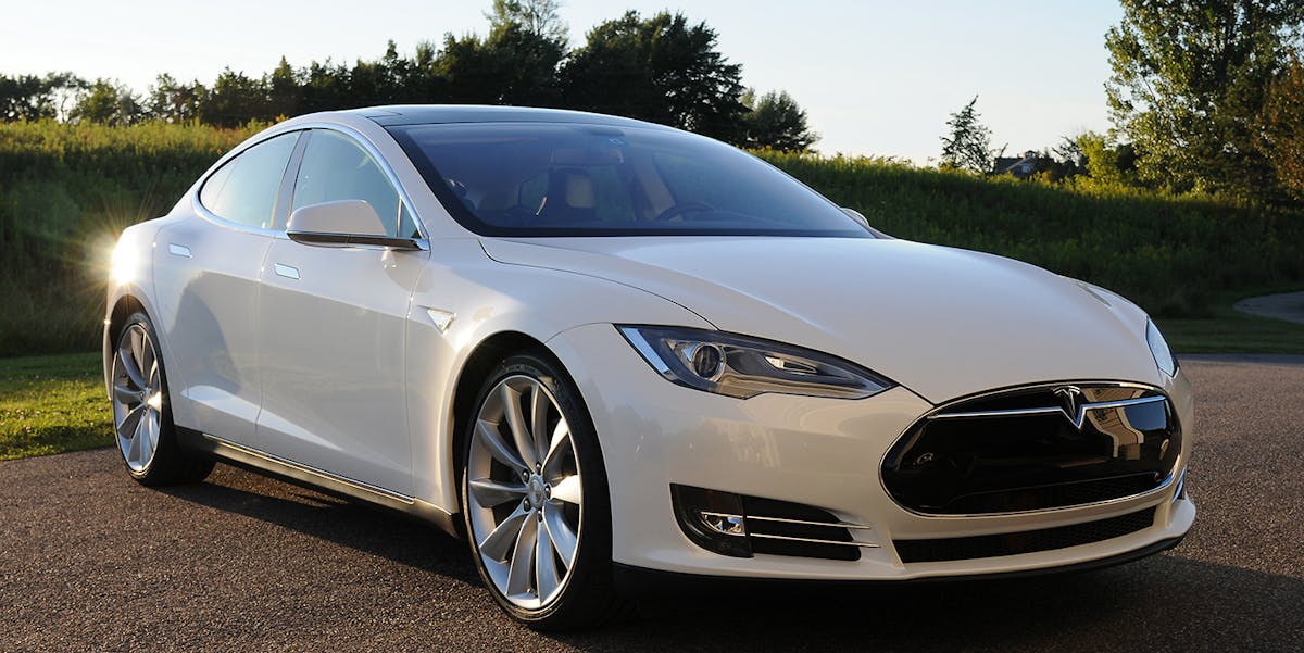 Tesla Investor: Autonomous Taxis Will Send Value Soaring Over Next 5 Years | Inverse
