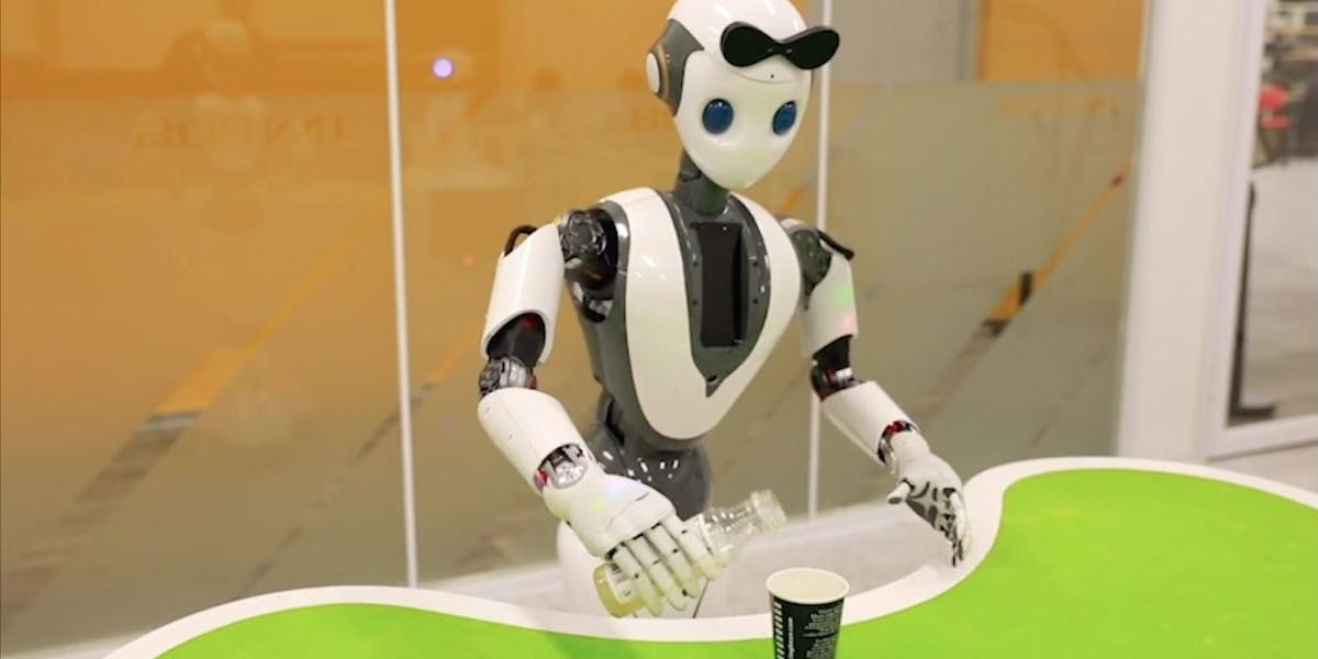 MWC 2018: How 5G-Enabled XR-1 Robot Could Pave Way for a ... MWC 2018: How 5G-Enabled XR-1 Robot Could Pave Way for a ... - 1200 x 600 jpeg 42kB