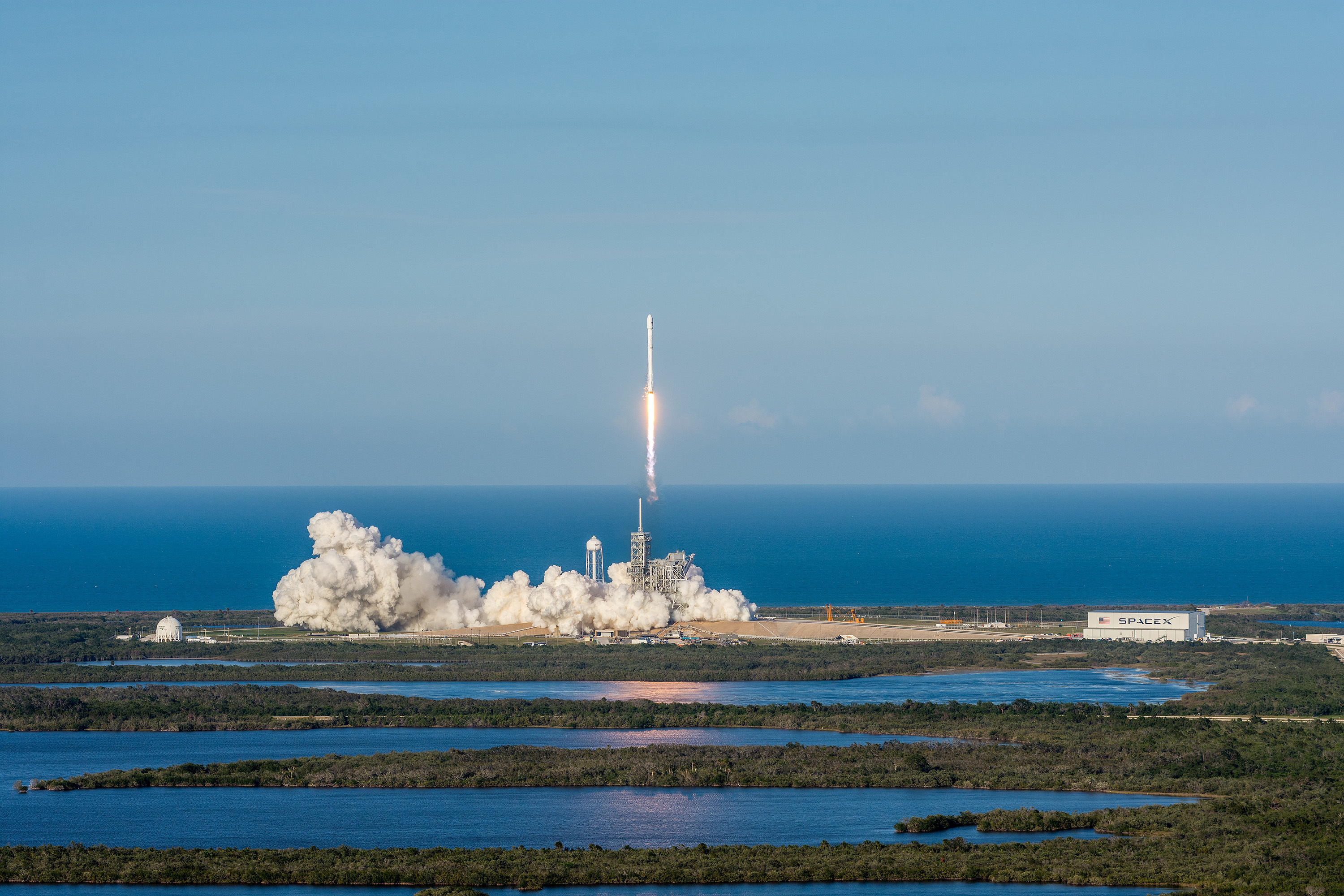 The New Goal For SpaceX: 24-Hour Reflight | Inverse