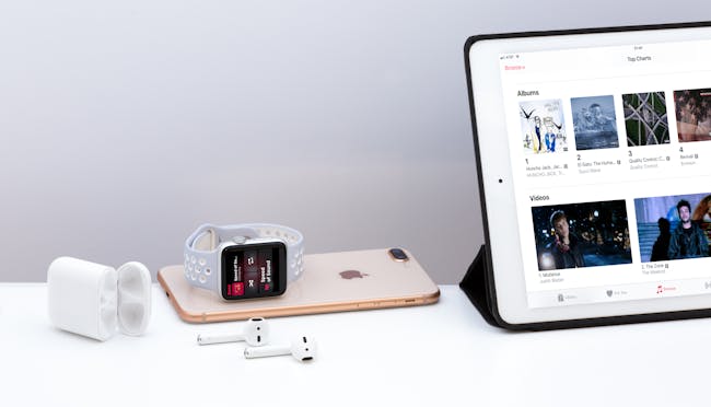 apple watch airpods ipad