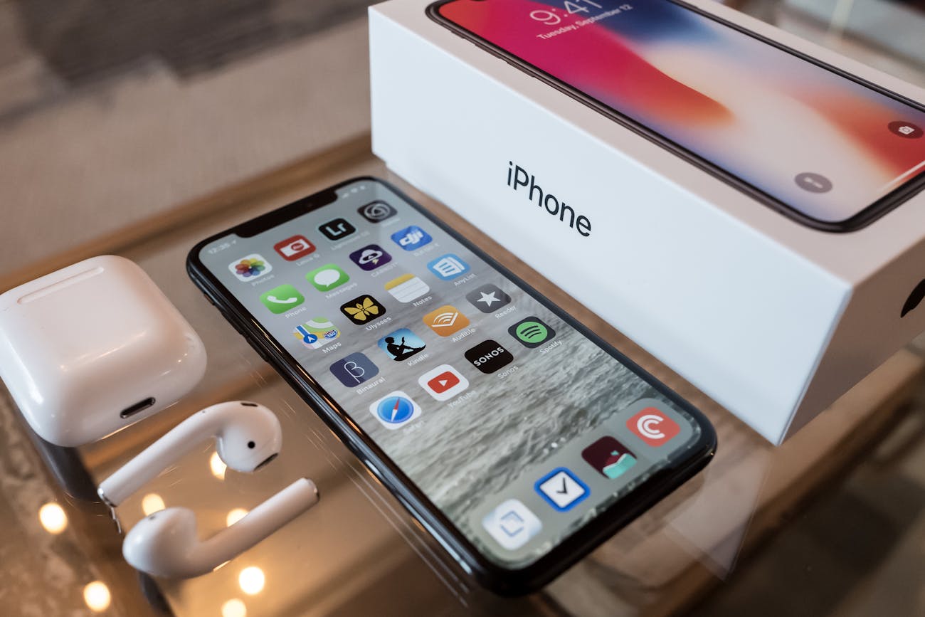 AirPods iPhone