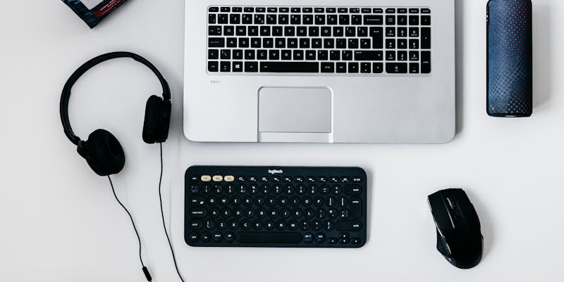 Top 10 Consumer Tech Devices for the 2018 Holidays