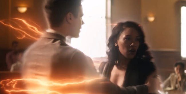 Barry and Iris talk while in "Flashtime."