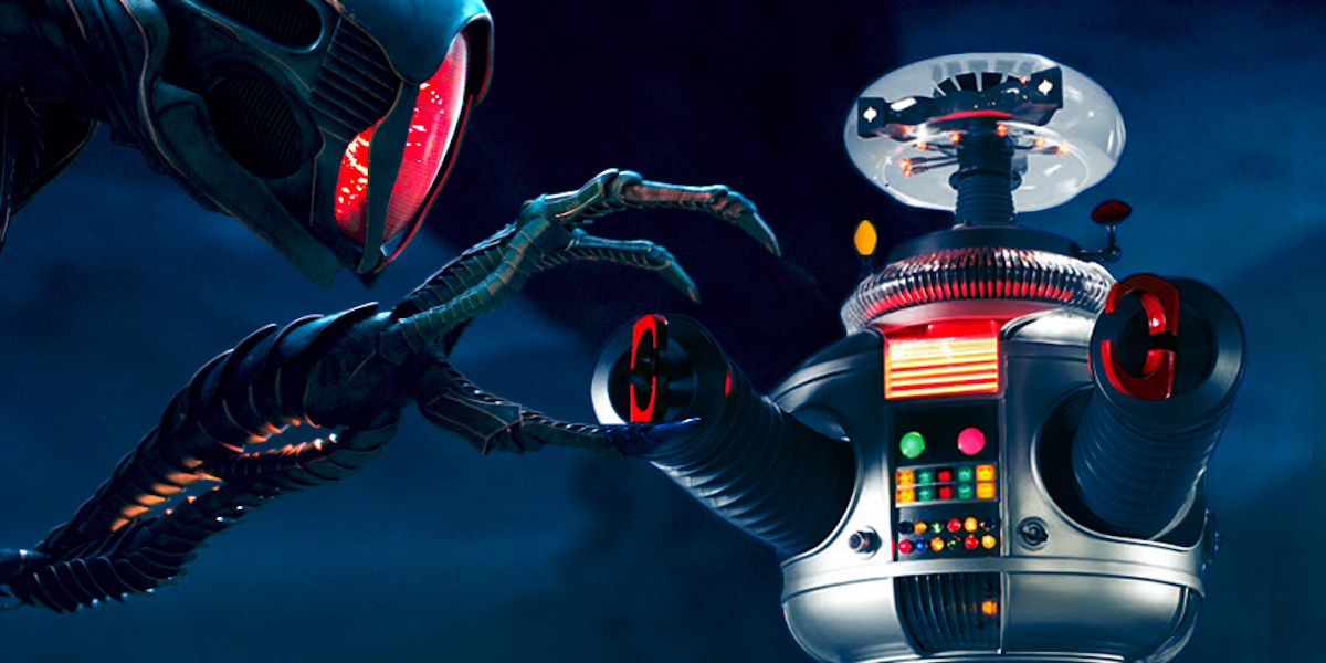 'Lost In Space': How the Robot is Wildly Different From the Classic Show | Inverse